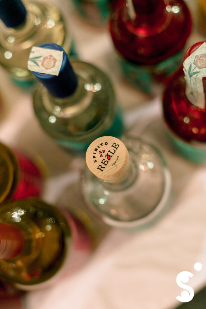 CS_OVAL_20251004_BestOfLoghi_STD0023