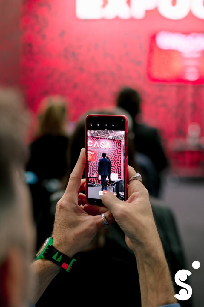 CS_OVAL_20251004_BestOfLoghi_STD0026