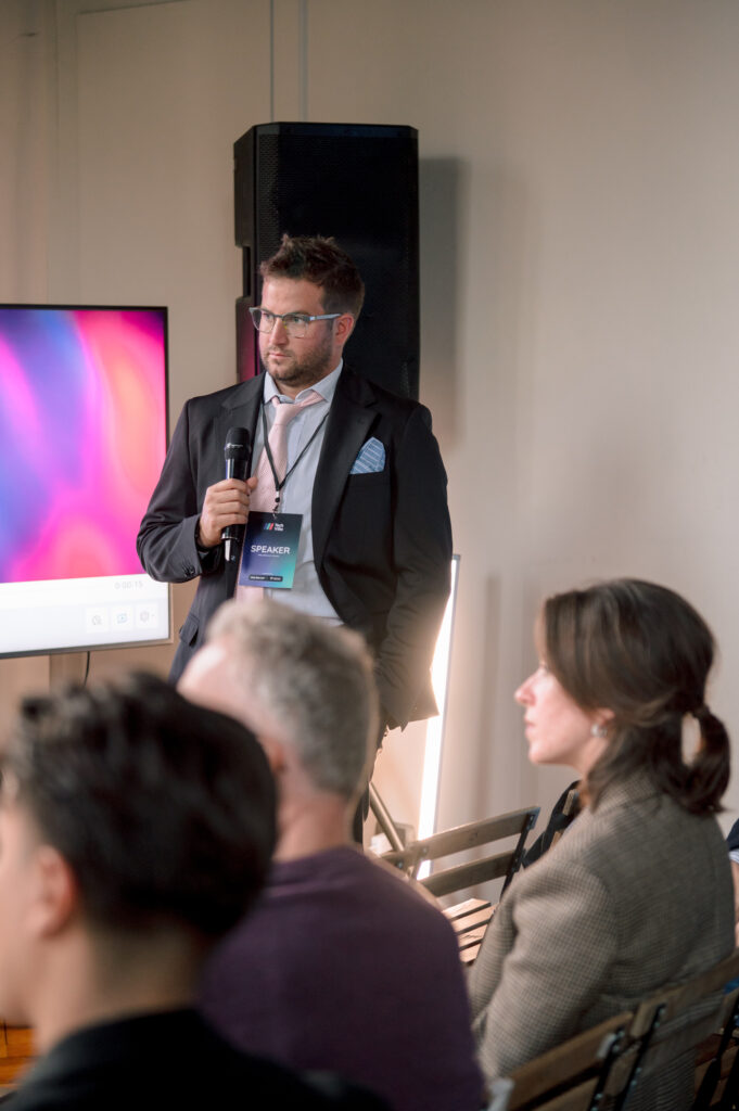 CS_TECHVILLA_20250930_STD0154