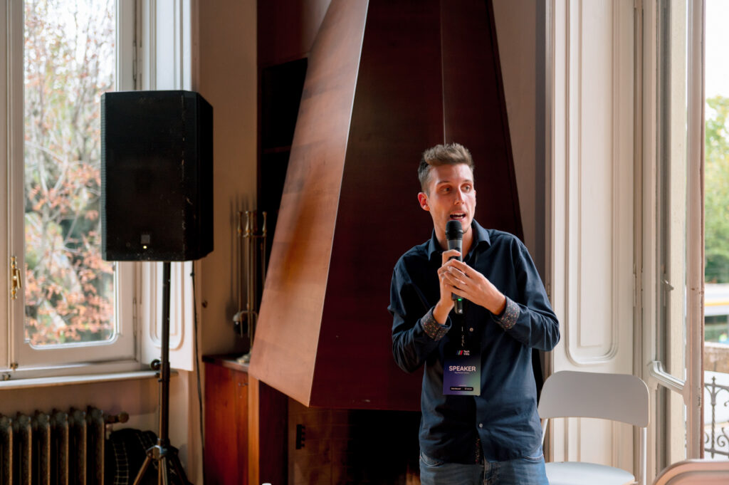 CS_TECHVILLA_20251001_STD0160