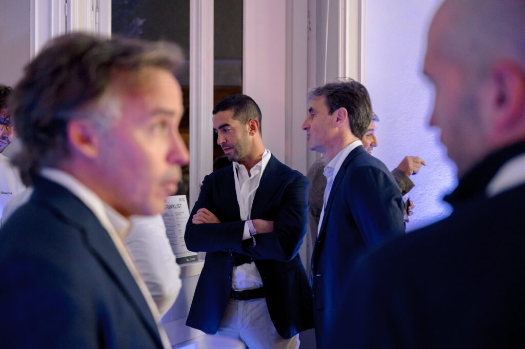 CS_TECHVILLA_20251001_STD0242