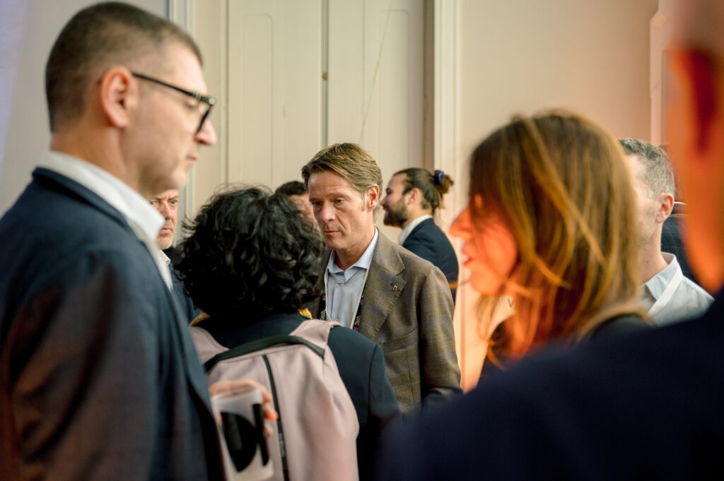 CS_TECHVILLA_20251001_STD0266