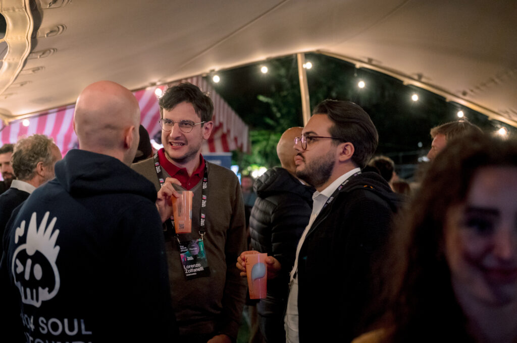 CS_TECHVILLA_20251001_STD0290