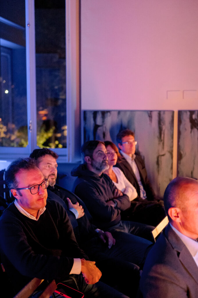 CS_TECHVILLA_20251001_STD0301