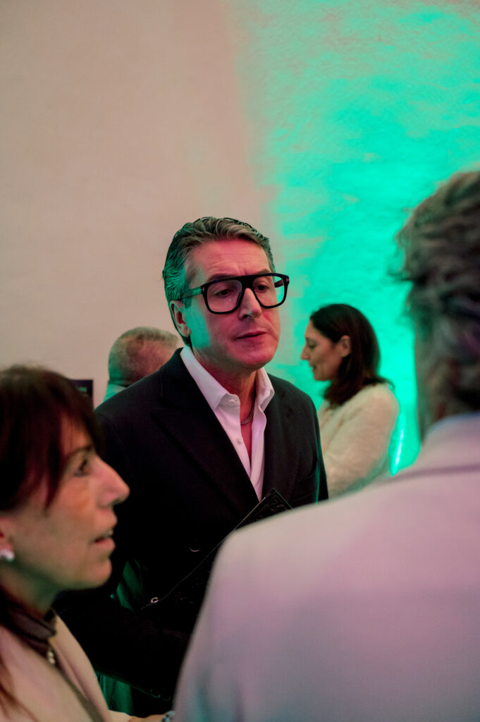 CS_TECHVILLA_20251001_STD0317