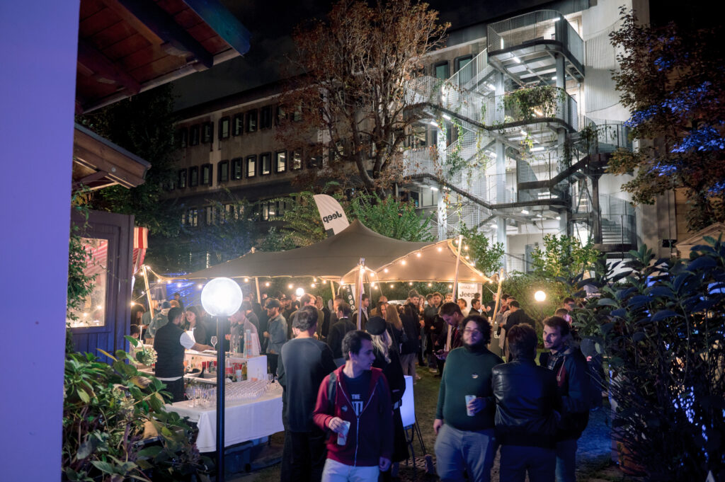 CS_TECHVILLA_20251001_STD0340