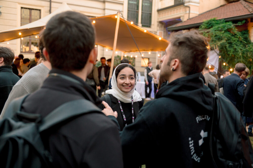 CS_TECHVILLA_20251002_STD0191