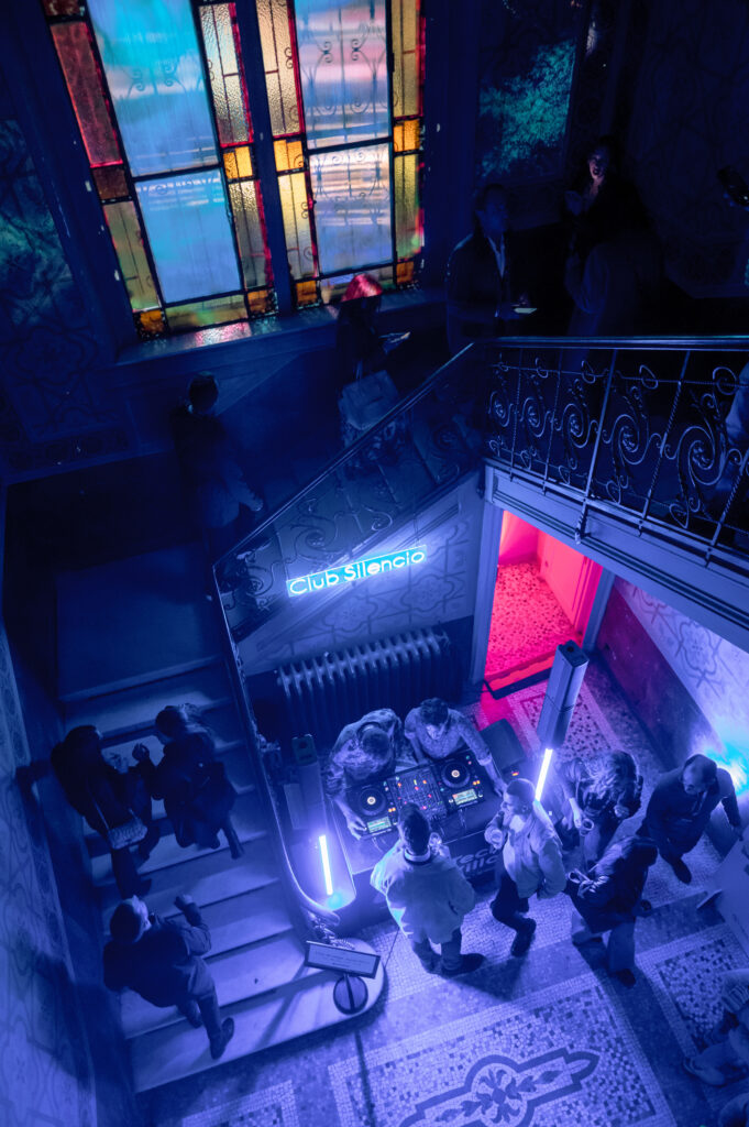 CS_TECHVILLA_20251002_STD0325